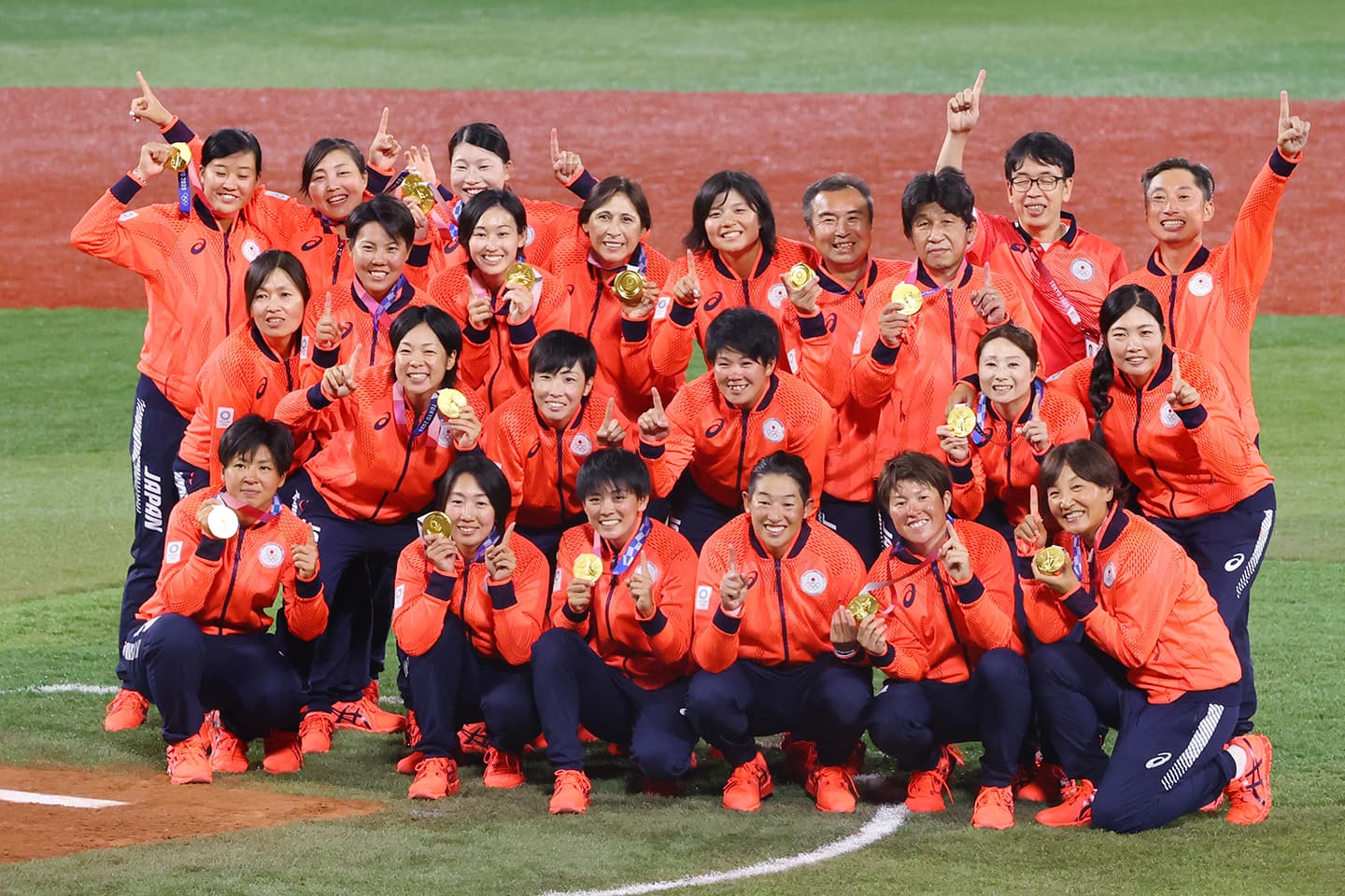 東京2020大会ソフトボール表彰式日本が金メダル