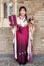 レス金の須崎「感謝でいっぱい」 早大卒業式に出席