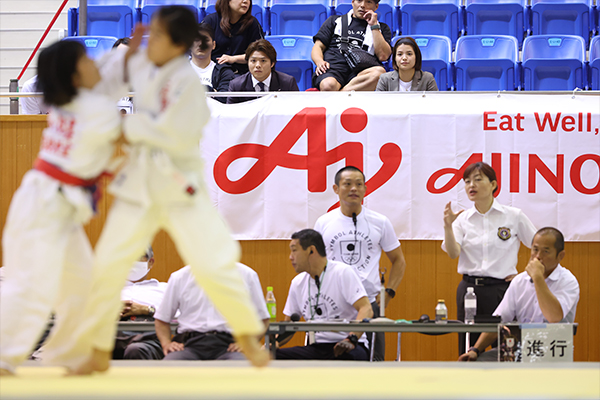 阿部一二三選手・詩選手が子供たちと柔道で交流「ABE CUP 2023 -JUDO School＆Friendly Match-」を開催