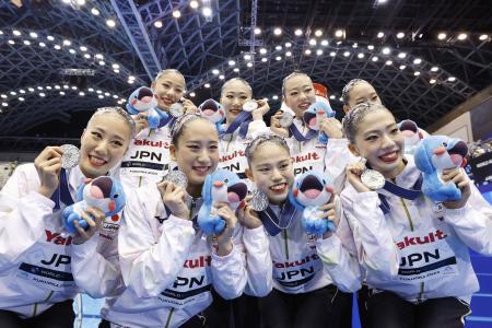 世界水泳、ＡＳのチームで銀 飛び込み玉井は五輪代表に