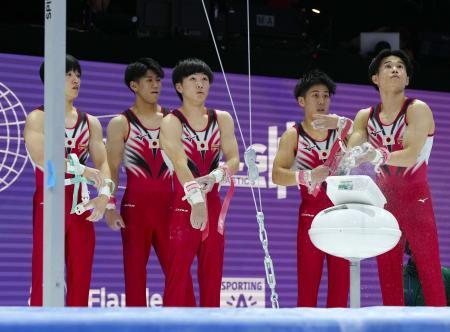 男子橋本らが会場で初練習 世界体操が３０日開幕