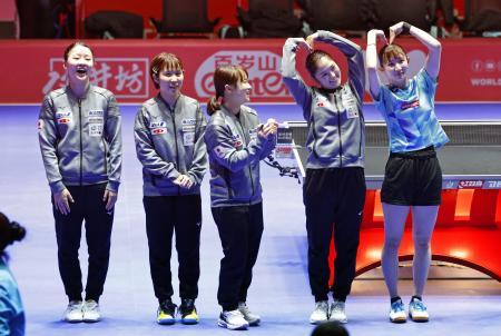日本、男女とも３連勝 世界卓球団体戦