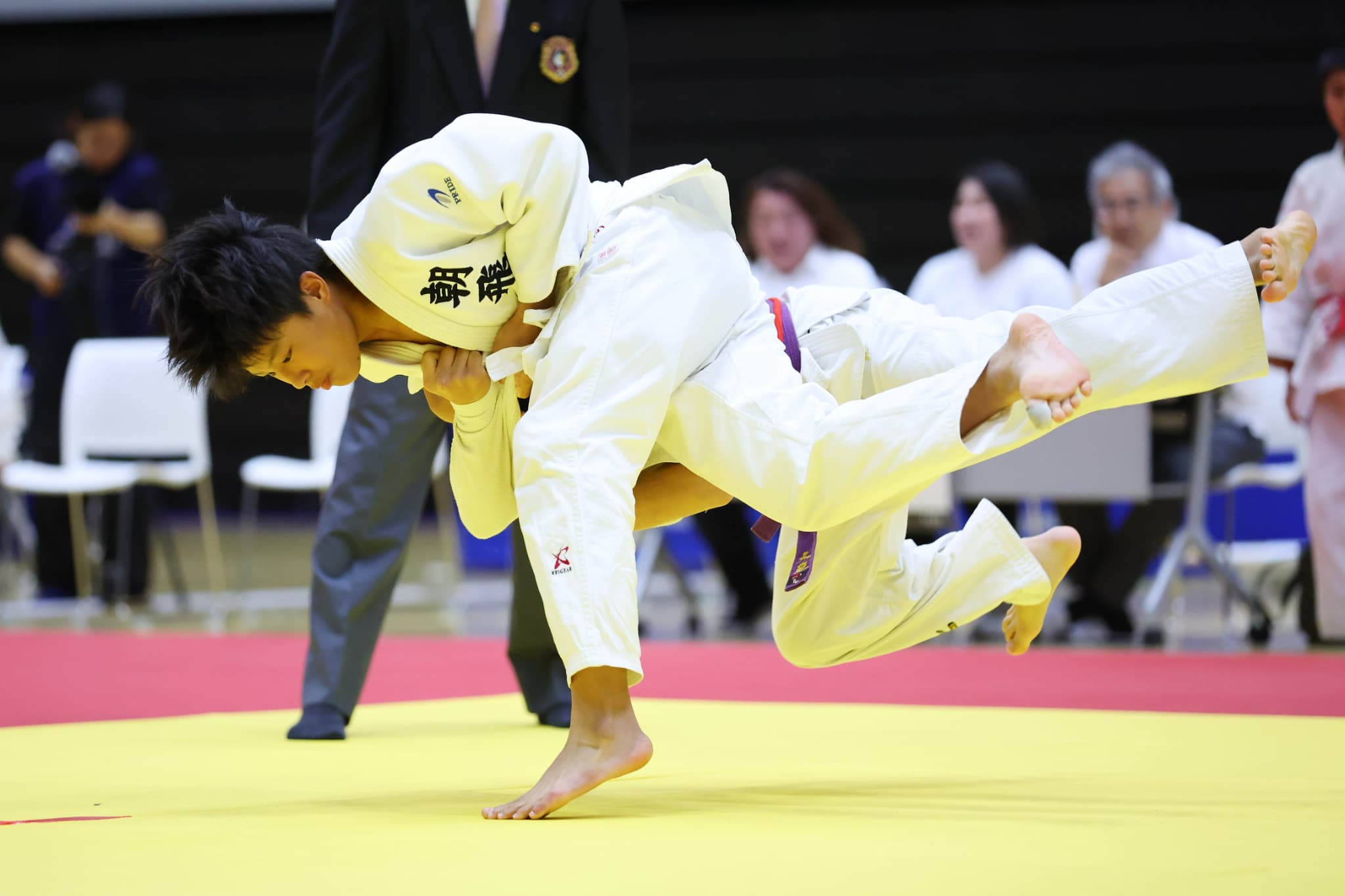 小学生による熱戦が繰り広げられた（写真：アフロスポーツ）