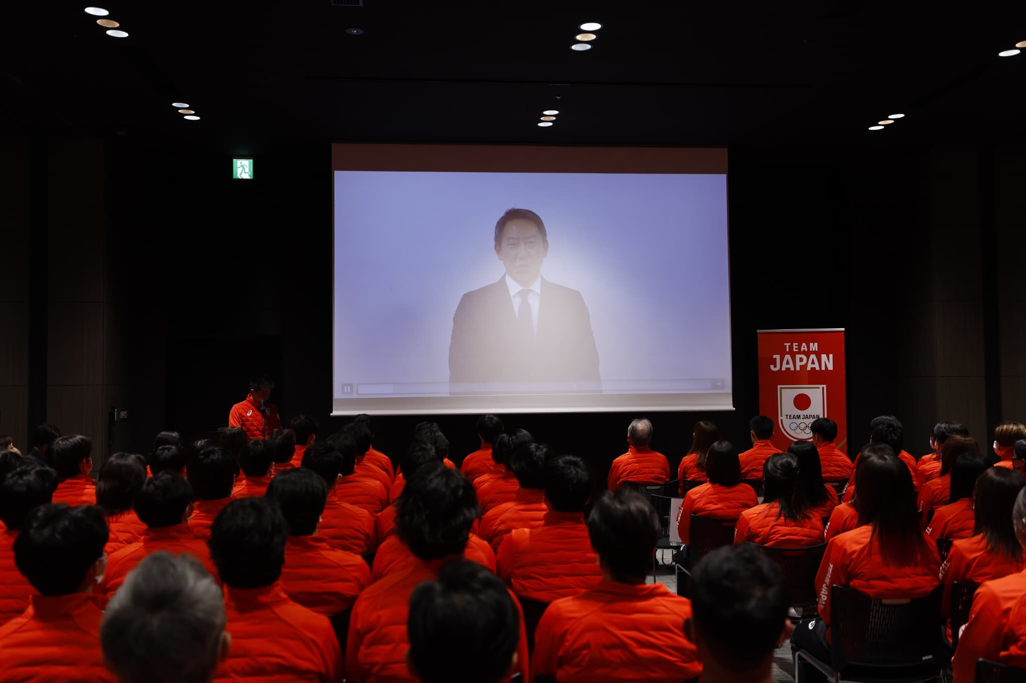 鈴木大地JUSB委員長からのビデオメッセージ（写真：フォート・キシモト）