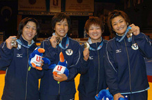 【イズミル大会・レスリング女子】日本女子金メダル4個、銀メダル1個、銅メダル1個獲得！
